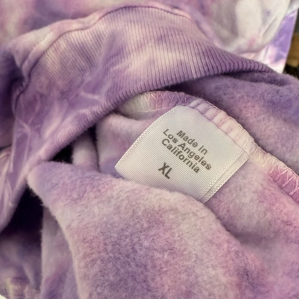 Brand New Claire V Poppy Tie Dye XL Crew Neck Sweater purple SO SOFT ๐ - Picture 7 of 13